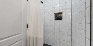536 Oakwood Avenue Gallery 17