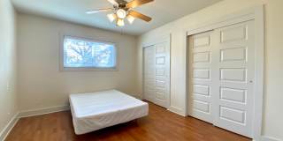 Updated 2 Bedroom off Guadalupe! 3815 Guadalupe Gallery 11