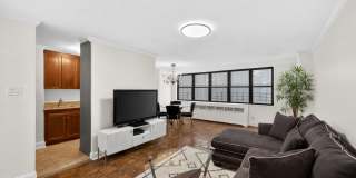 330 Third Avenue Gallery 1