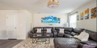 Room in 6 Bedroom Home at Skipjack Ln Gallery 6