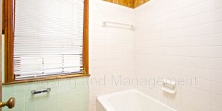 23 Archdale Street Gallery 11