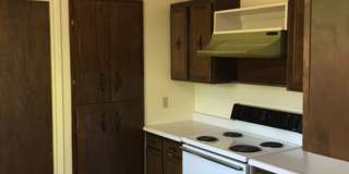 Downtown home with loft and exposed beam ceilings. Gallery 7