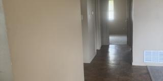 17th Place Apartments Gallery 3