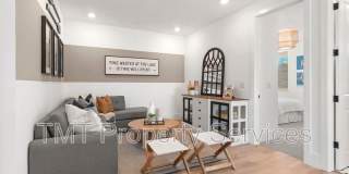 9001 Ventura Street Gallery 87