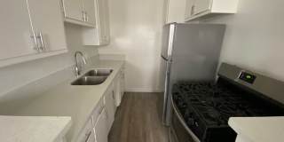 3747 CLARINGTON AVE Gallery 53