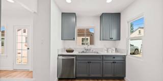2925 West Shorb Street Gallery 21