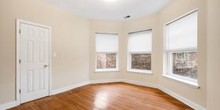 4934 S. King Drive #2 Gallery 6