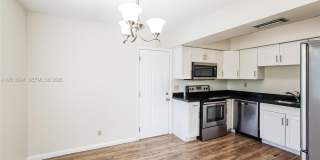 7306 SW 3rd Ct Gallery 6