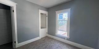 Large Single Family Five Bedroom Home! Large Single Family Five Bedroom Home! Gallery 29