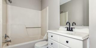 WEST Side Duplex for rent! Spacious 3 bed/2 bath duplex for rent! Move In Special- 1/2 off 2nd month's rent. Gallery 6
