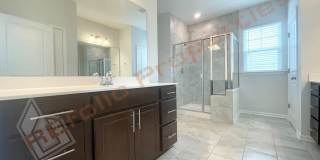 Lovely 2 Story 4 Bedroom, 3 Bath Single-Family Home in 12 Oaks, Holly Springs! Available Now!! Gallery 21