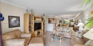 6259 Bay Club Dr Gallery 3