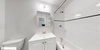 661 HENRY St Gallery 5