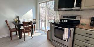 St Louis Park Single Family Home, Large Yard, 1 Car Garage, 3 Season Porch, W/D Gallery 5