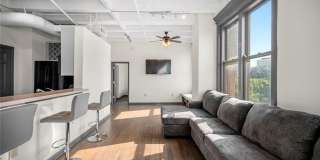 32 Peachtree Street NW Gallery 11
