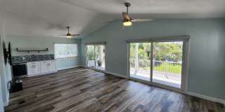 Beautiful 3 Bedroom 3 Bath Beachside Home Gallery 18