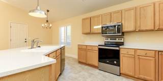 Desirable DuPont Rambler with AC - 1861 Palisade Blvd Gallery 26