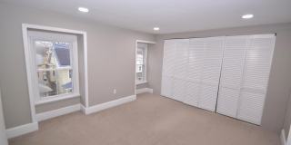 322 JONES Avenue Gallery 19