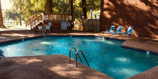 3br/3ba Condo- Rare opportunity in Jamestown Condos across from Hight Point Terrace. Community pool! Gallery 23