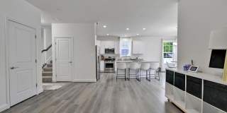 1103 GRADY Court Gallery 11