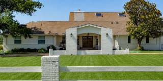 508 W Harry Gallery 1
