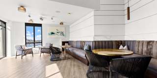 624 Yale Gallery 28