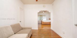 830 Euclid Ave Gallery 12