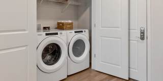 The View on Collins Apartments Gallery 7