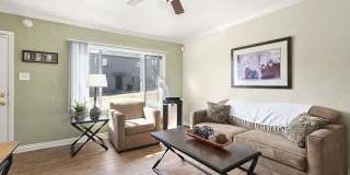 Wyvernwood Garden Apartments Gallery 5