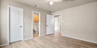 Easy Living with AMRR: 3 Bedroom Home In North Lubbock! Gallery 16