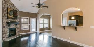 1132 Henry Pl Blvd Gallery 4