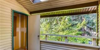 Awesome Juanita Condo for Lease Gallery 15