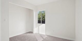 17601 Rhoda St Gallery 22