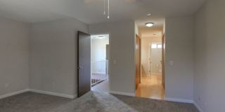 2 Bedroom Condo for Rent in Redding CA with Pool, Tennis Courts, Garage | The Bluffs Gallery 16
