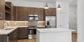 Ovation at Galatyn Park Gallery 24