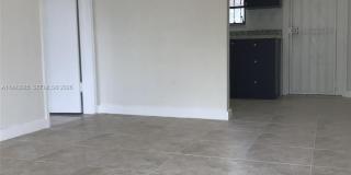 2362 NW 34th St Gallery 3