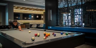 1800 Oak Apartments Gallery 72