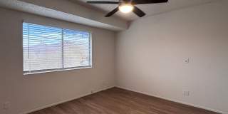 3 Bedroom Townhouse with a 2 car garage and a middle courtyard area Gallery 11