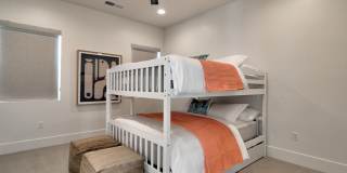 Individual / Corporate Rental / Fully Furnished Gallery 52