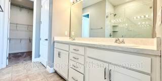 2447 Spring Breeze Dr Gallery 28