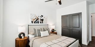 The Pullman Luxury Apartment Homes Gallery 63