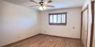 4719 Frankfort Avenue Gallery 42