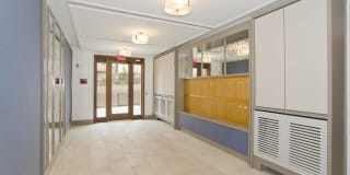 1900 Lamont Gallery 12
