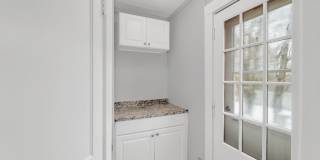 21-23 Richards Rd unit: 21 Gallery 14