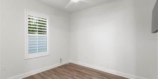 3803 W CLEVELAND Street Gallery 8