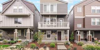 Outstanding 45 Central home with 3BR + Den / 2.5BA, Amazing upscale features, Across from Nike World Campus  Villa Sport! Gallery 1