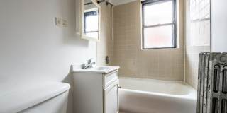 8241 S Ellis Gallery 19