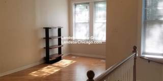 7509 North Greenview 7509 North Greenview Gallery 1