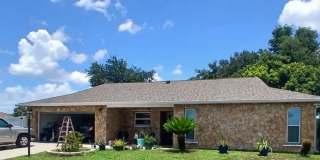 Beautifully Remodeled Rental Home 4/3 Gallery 1