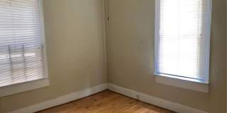 1005 Hampton Street Gallery 17